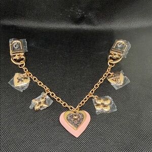 ✅ PRICE IS FIRM ✅ Fashion Gold and Pink Heart Bag Charm Chain